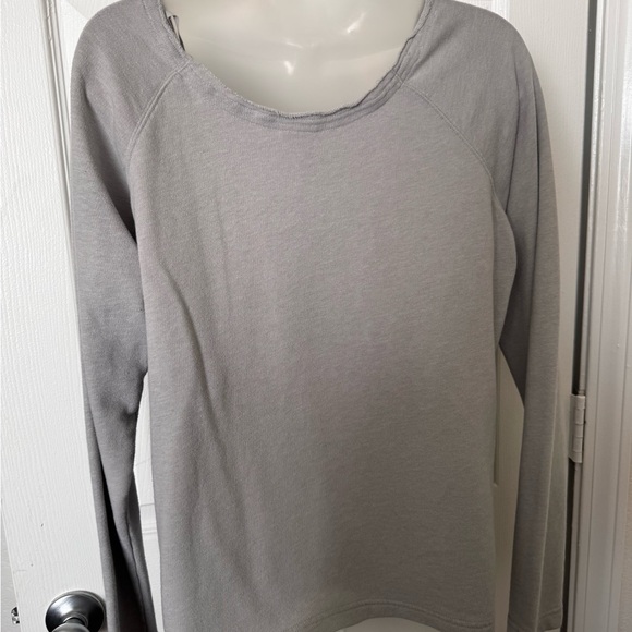 PINK Victoria's Secret Gray Sweatshirt with Neon Logo - Picture 5 of 6